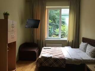 Хостелы Lviv Euro hostel Львов Классический четырехместный номер-2